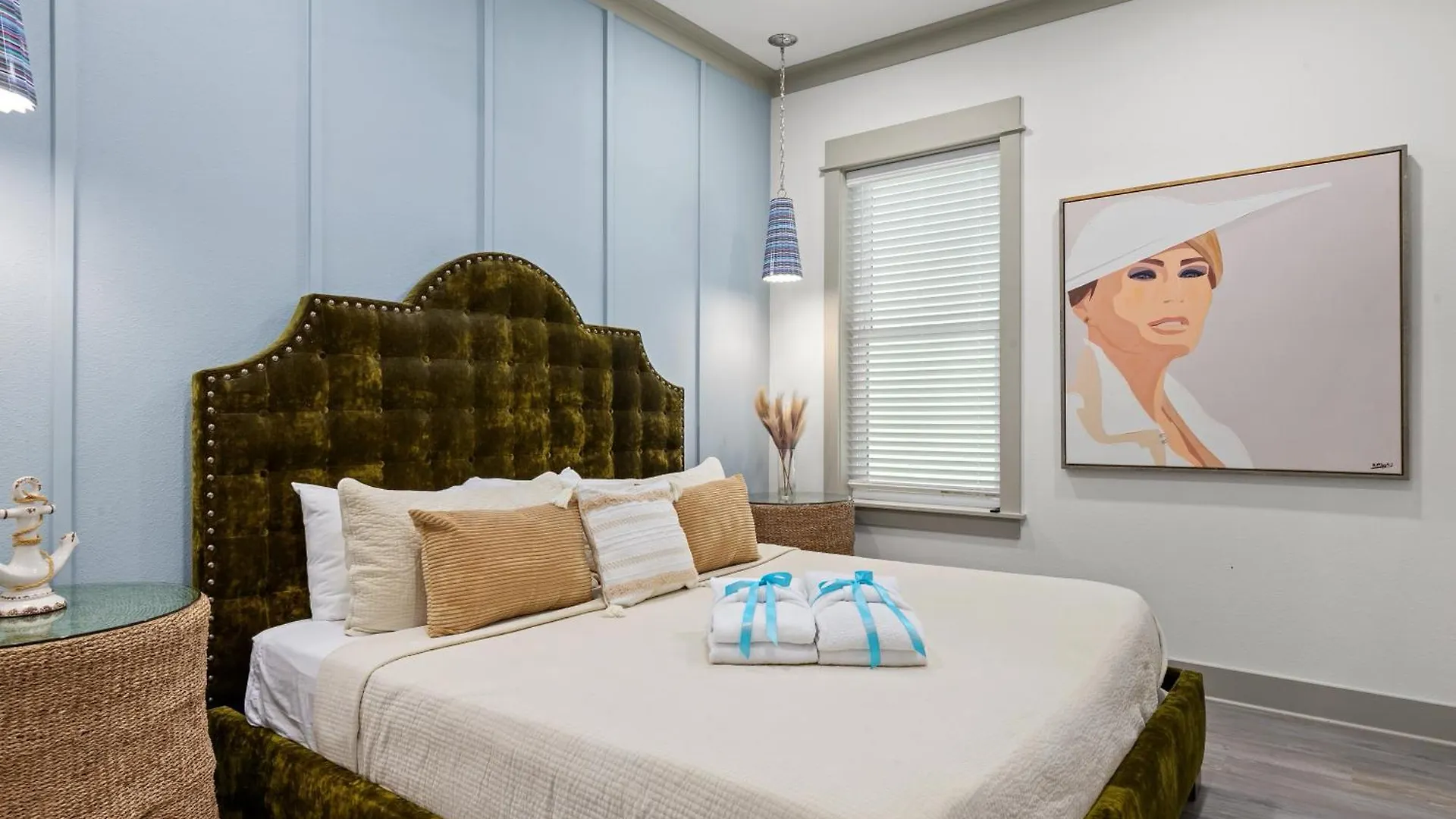 Pineapple Paradise! 6Br 7Ba Beachfront House! Private Pool! Grill! Sleeps 16! Panama City Beach 0*,